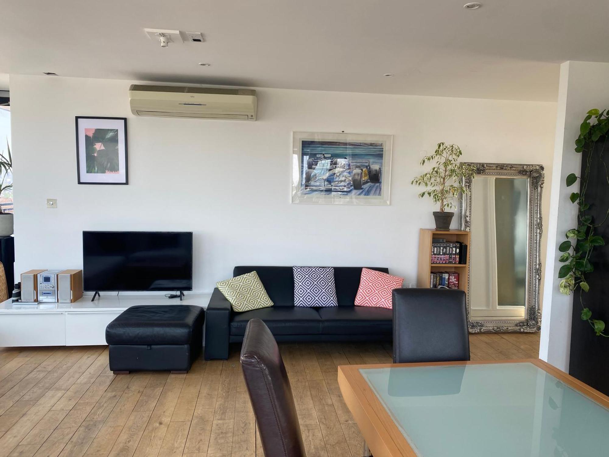 Penthouse In Battersea Amazing Views Of London Apartment Exterior photo